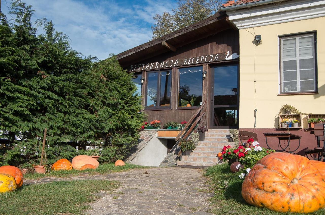 Folwark Luknajno Nad Jeziorem Sniardwy Gospoda Dziedzictwo Kulinarne Warmia-Mazury Mikołajki Ngoại thất bức ảnh