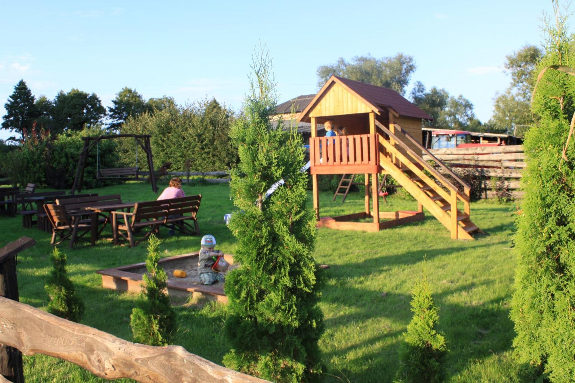 Folwark Luknajno Nad Jeziorem Sniardwy Gospoda Dziedzictwo Kulinarne Warmia-Mazury Mikołajki Ngoại thất bức ảnh