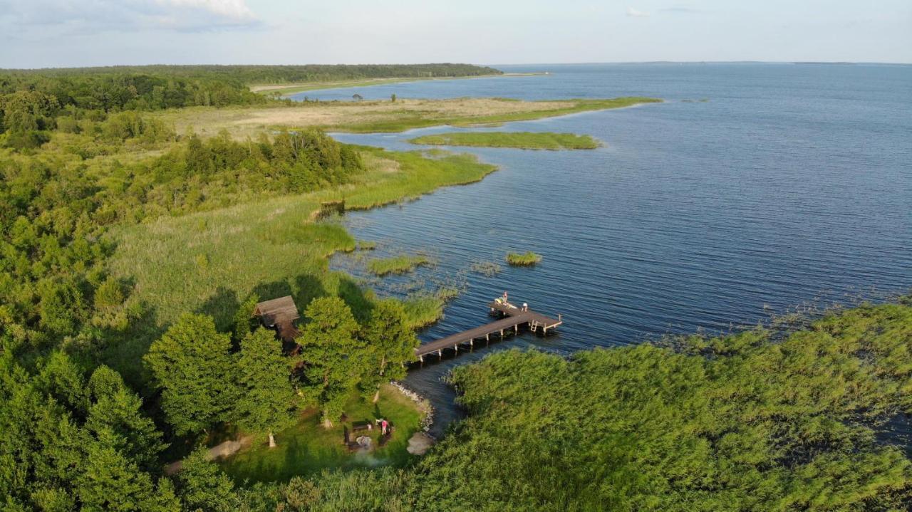 Folwark Luknajno Nad Jeziorem Sniardwy Gospoda Dziedzictwo Kulinarne Warmia-Mazury Mikołajki Ngoại thất bức ảnh
